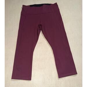 Under armour women’s maroon athletic leggings